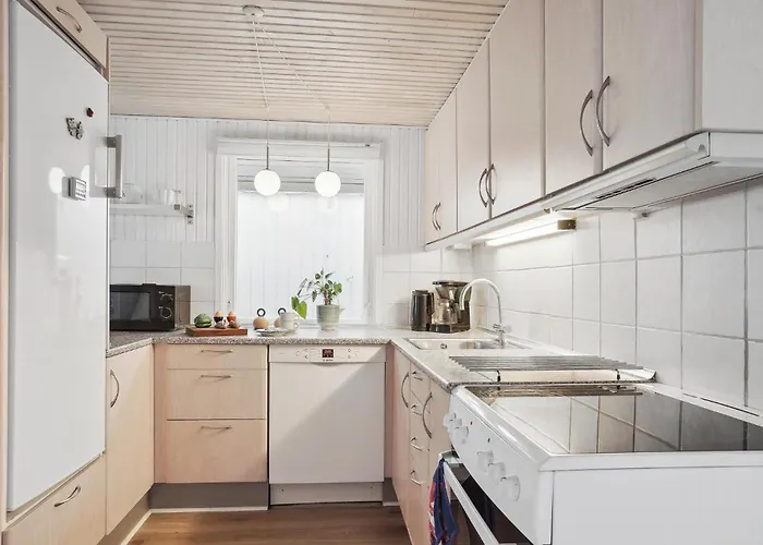 3 Bedroom In *