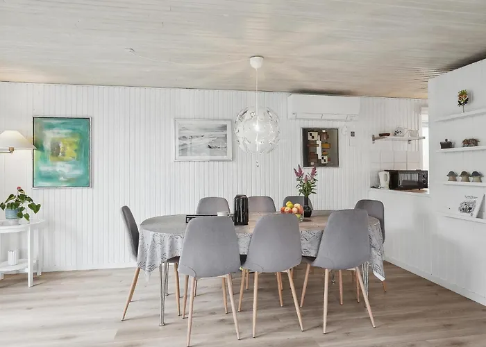 3 Bedroom In *